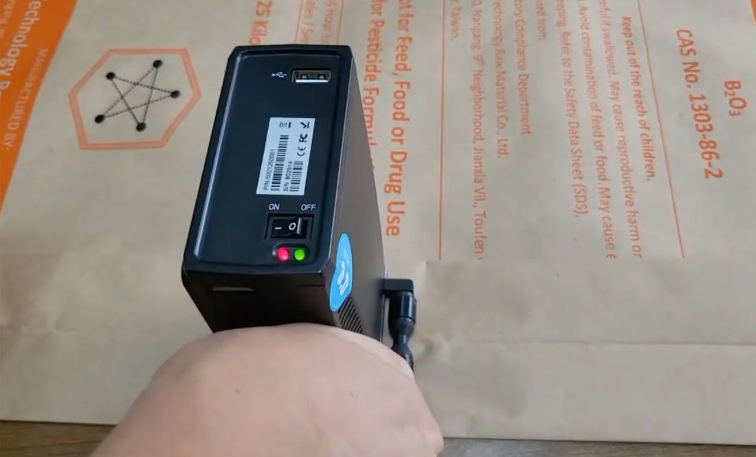 重物包裝標示解決方案 - D1手持噴印機(噴碼機)